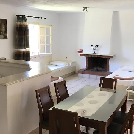 Vilă Pleasant Holiday In Piscopiano With Private Pool Hersonissos (Crete)